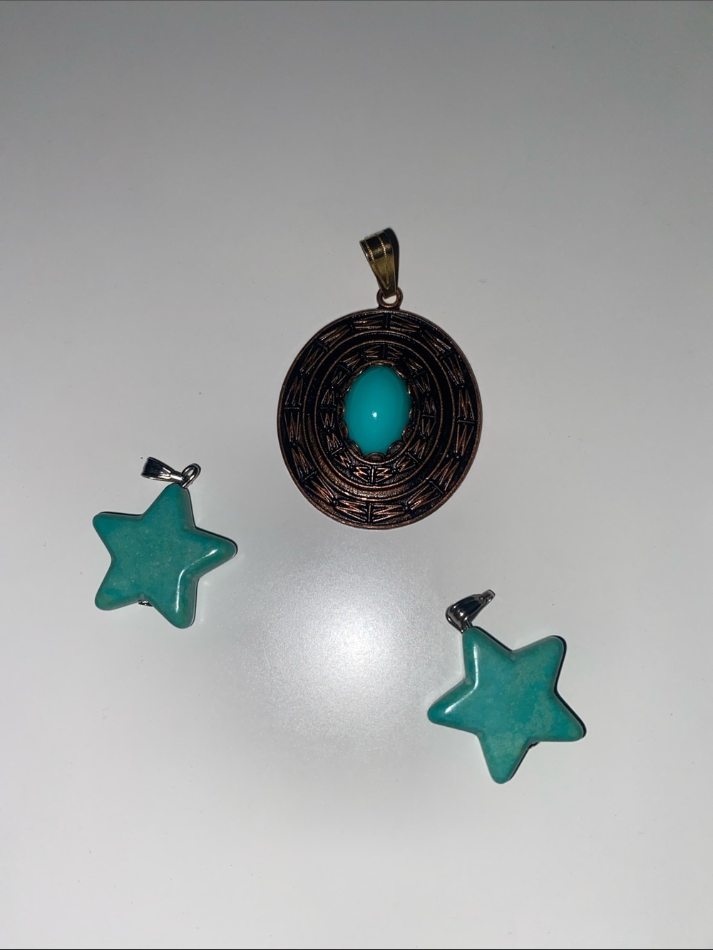 Turquoise Star Pendant Set with Oval Bronze Accent